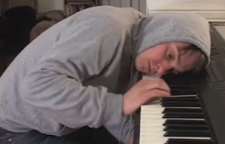 The Piano Playing Cat Gets Upstaged